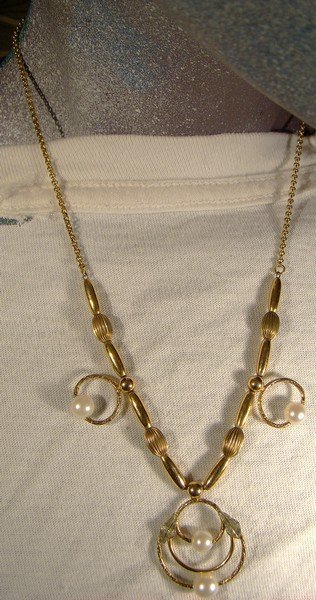 Stylish Gold Filled CULTURED PEARLS NECKLACE c1950