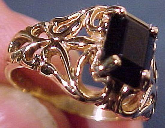14K Black Onyx Butterfly Filigree Ring 1960s 14 K Gold Size 6-1/4
