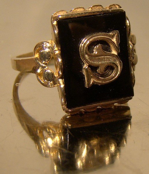 10K Gold Black Onyx S Signet or Initial Ring 1930s-50
