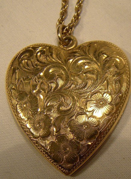 Hand Engraved Gold Filled HEART PHOTO LOCKET &amp; CHAIN