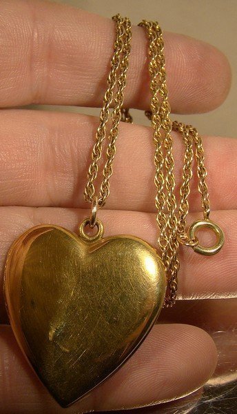 Hand Engraved Gold Filled HEART PHOTO LOCKET &amp; CHAIN