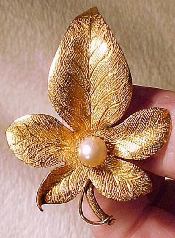 19thC HAND MADE 14K LEAF &amp; LARGE PEARL BROOCH