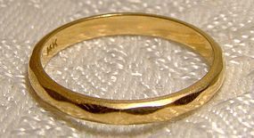 14K Yellow Gold Wedding Band 1930s 1940 Faceted Size 7-1/8