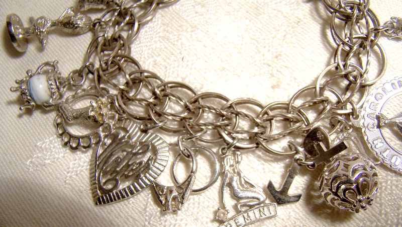 Large Round Double Link Twist Sterling Silver Charm Bracelet 17 Charms