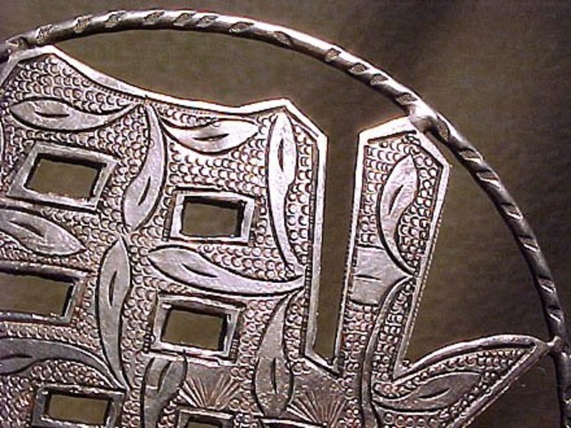 Large CHINESE EXPORT SILVER GOOD FORTUNE BROOCH 1900