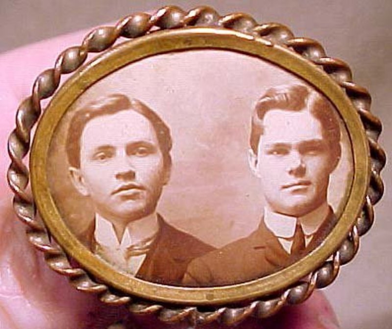 Fine VICTORIAN BRASS PHOTO BROOCH c1890