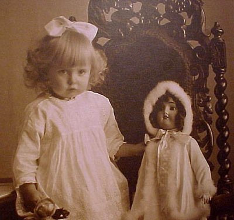 Cute YOUNG GIRL WITH DOLL PHOTO POSTCARD c1910