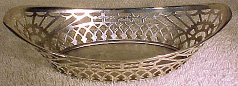 ENGLISH STERLING PIERCED MINT OR CANDY BASKET 1907