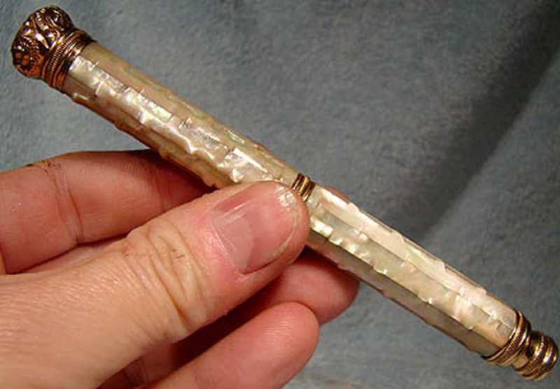 MOTHER OF PEARL RGP TELESCOPING LORGNETTE HANDLE 1890s