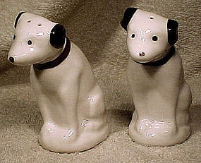 Pair NIPPER RCA DOG CERAMIC SALT & PEPPER SHAKERS