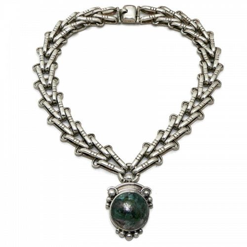 Hector Aguilar Stone V Chain 940 Silver Taxco Mexican Necklace