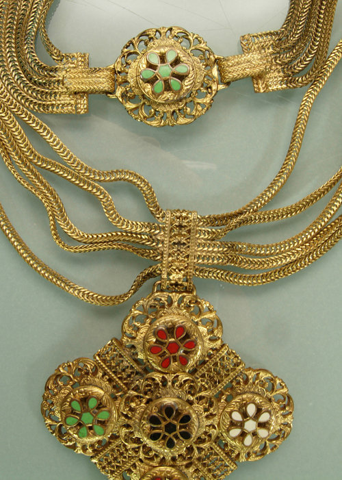 1950 French Filigree Enamel Quatrefoil Drop Necklace