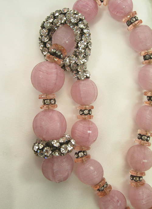 Stunning 1960s French Pink Glass Strass Drop Necklace