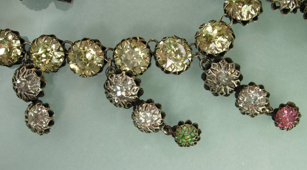 Luxe 1960 French 18th C Style Girandole Necklace Greens