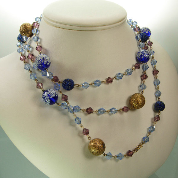 C 1950 French Violet Blue Glass Long Sautoir Necklace