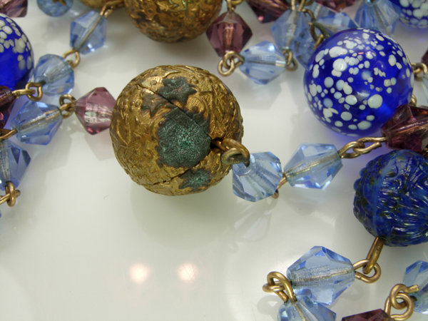 C 1950 French Violet Blue Glass Long Sautoir Necklace