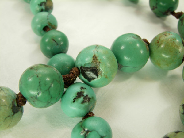 C 1900 Chinese Turquoise Graduated Beads Necklace