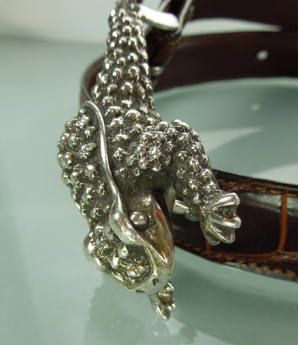 Kieselstein-Cord Sterling Toad Buckle on Alligator Belt