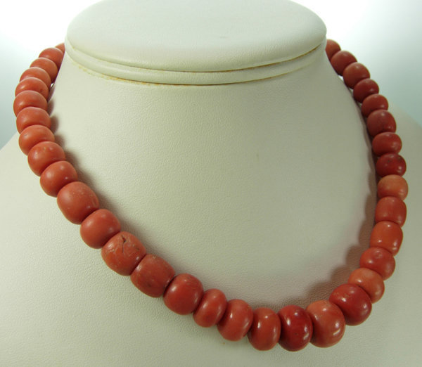 1930 Salmon Coral Large Graduated Carved Bead Necklace