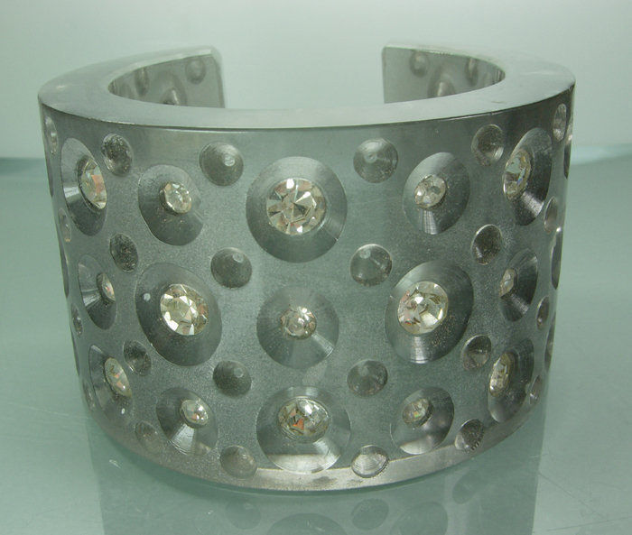 1980s Huge Couture Lucite Strass Gray Cuff Bracelet