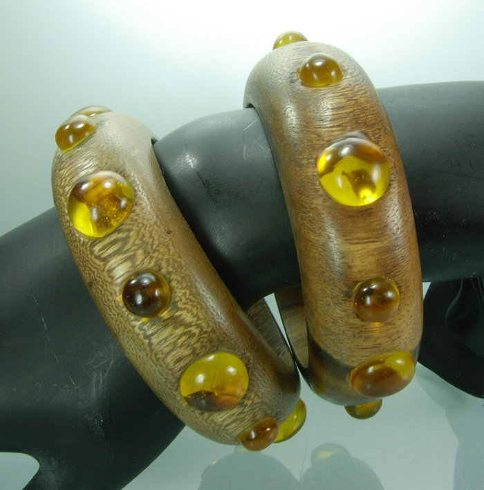 80s KJL Kenneth Lane Wood Faux Amber Cab Bangle Pair