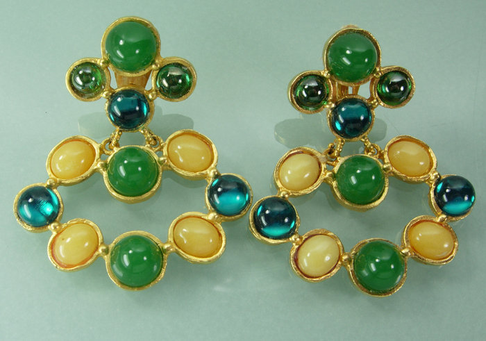 1980s Deanna Hamro Green Glass Faux Amber Earrings