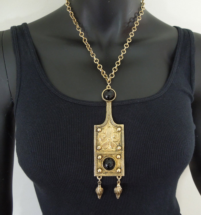 70s Accessocraft Nomadic Style Necklace Black Glass