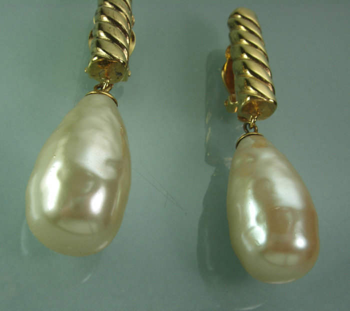 80s Lagerfeld Gripoix Glass Baroque Pearl Drop Earrings
