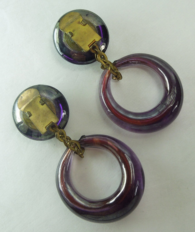 1970s Purple Poured Glass Drop Earrings Made in France