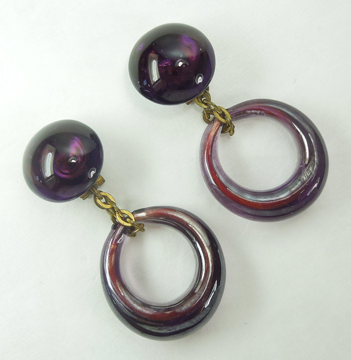 1970s Purple Poured Glass Drop Earrings Made in France