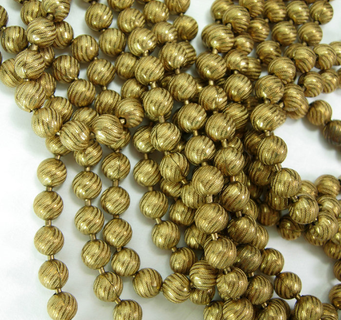 Cascading 70s French Fluted Bead Chain 88 In. Necklace