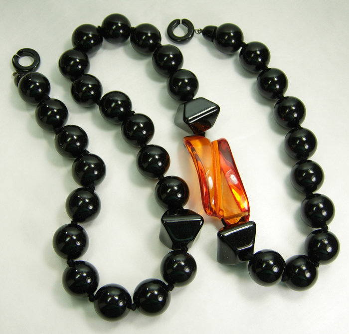 80s Modern Italian Black Lacquer Amber Lucite Necklace