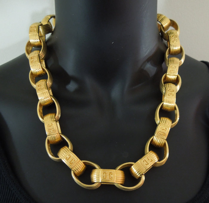 1980s Givenchy Logo Statement Chain Link Necklace