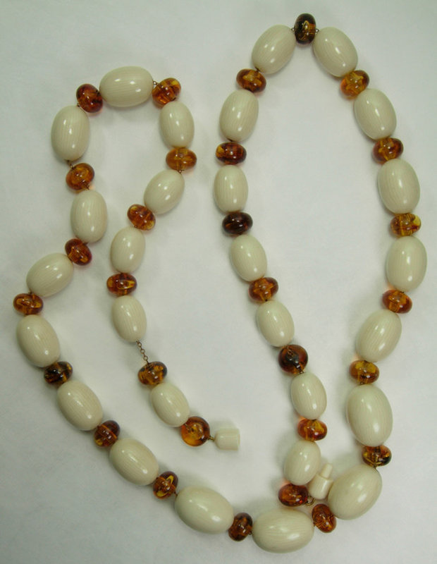 70s Safari Style Faux Ivory Amber Chain Strung Necklace