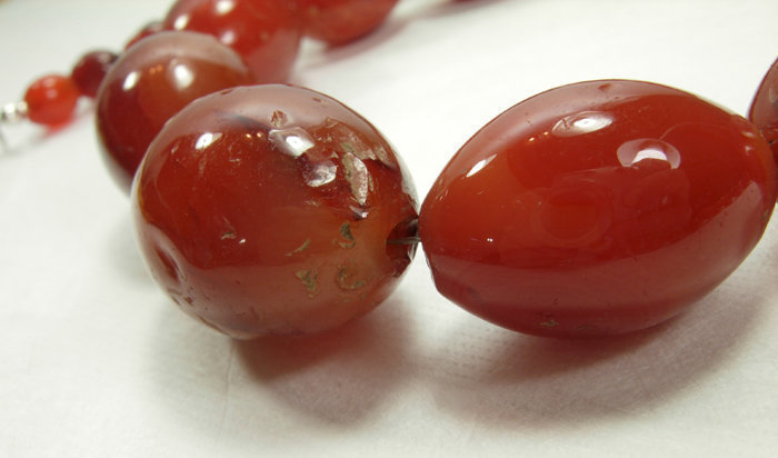 1930s Chinese Carnelian Necklace Graduated Olive Beads