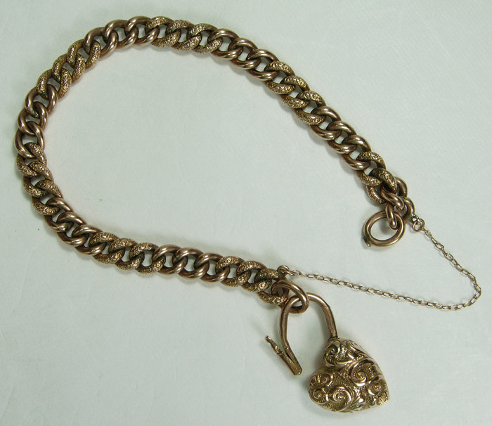 Antique Victorian 9KT Gold Bracelet Heart Shaped Clasp