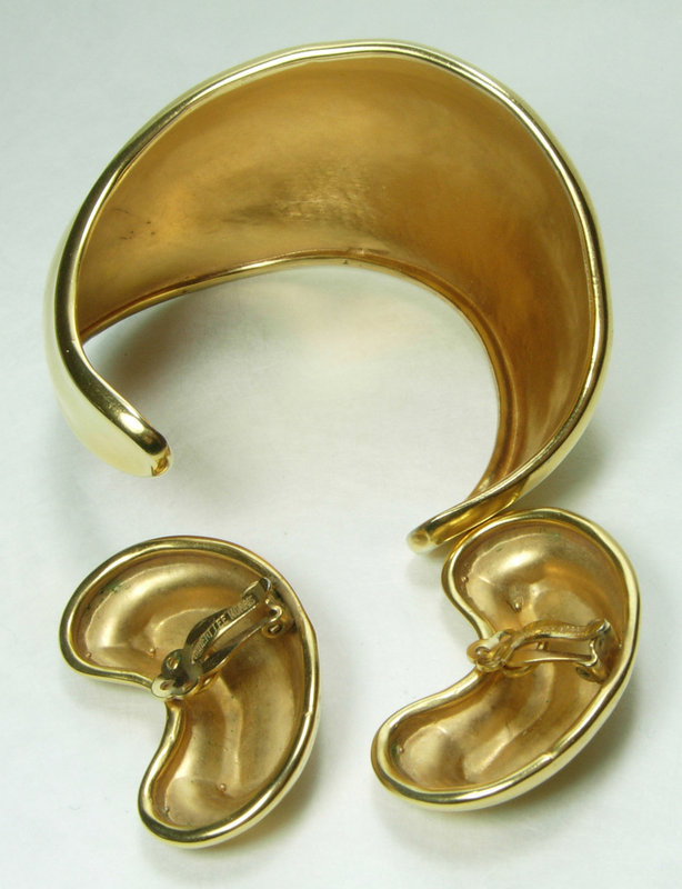 1980s Robert Lee Morris Modernist Cuff Bracelet Earrings