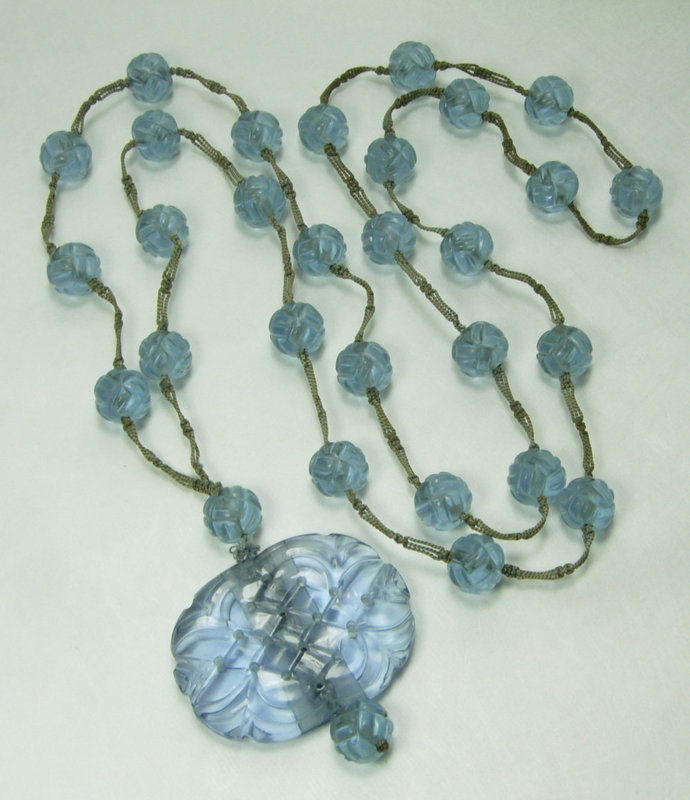 1900 Chinese Blue Peking Glass Carved Necklace Basketweave Beads