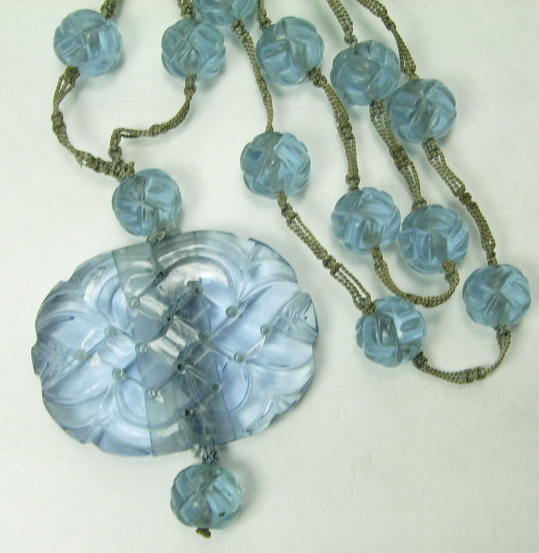1900 Chinese Blue Peking Glass Carved Necklace Basketweave Beads