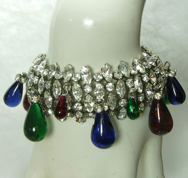 1970s French Bracelet Brilliant Diamante Jewel Tone Poured Glass Drops