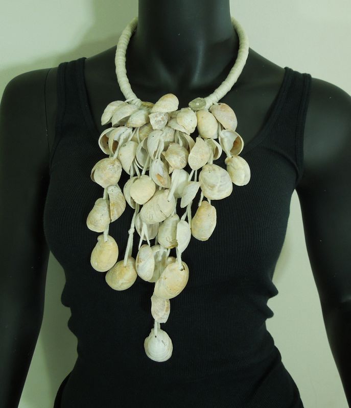 1980s Couture Statement Necklace Cascading Cream Shells Fabric Collar