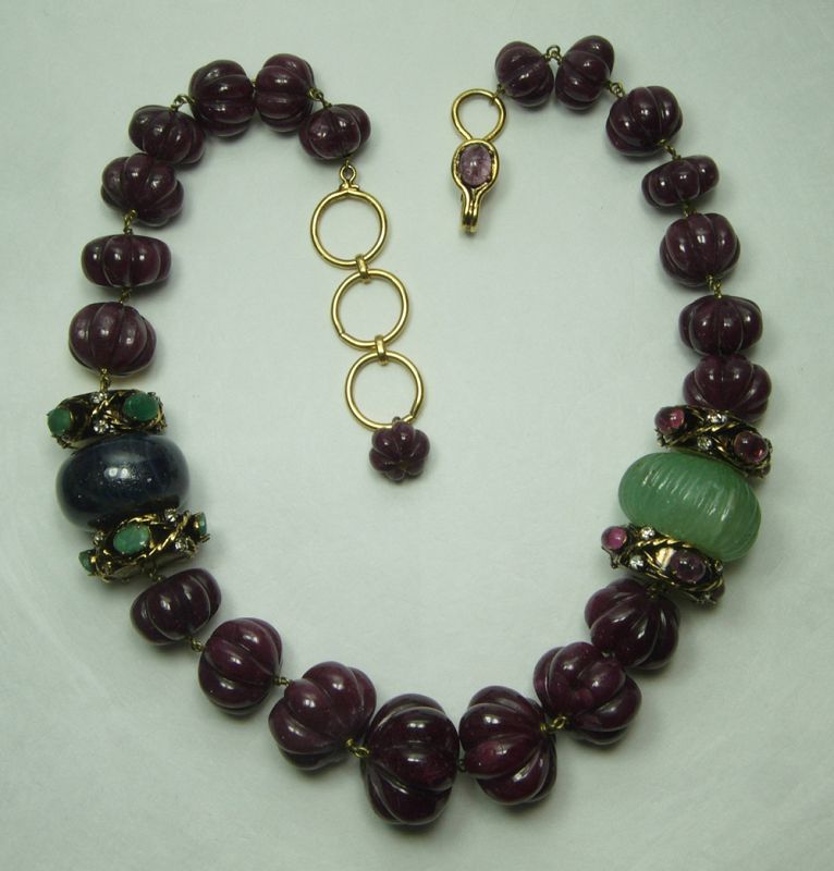 Iradj Moini Necklace Carved Ruby Sapphire Emerald Green Beryl Couture