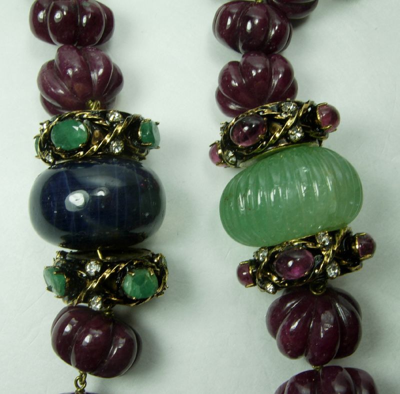 Iradj Moini Necklace Carved Ruby Sapphire Emerald Green Beryl Couture