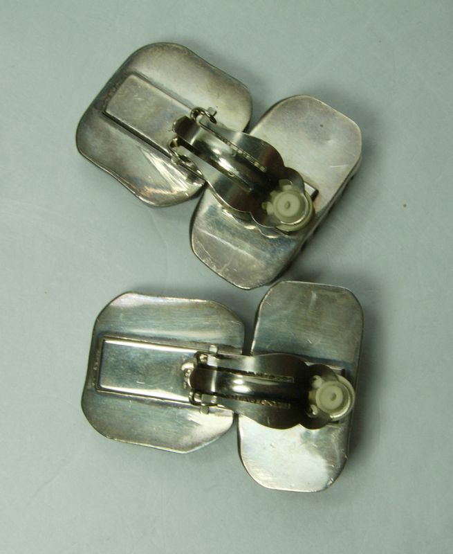 1980s Rebecca Collins Dallas Sterling Silver Carved Hardstone Earrings