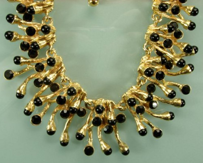 Italian Couture Coral Form Black Stones Bib Necklace
