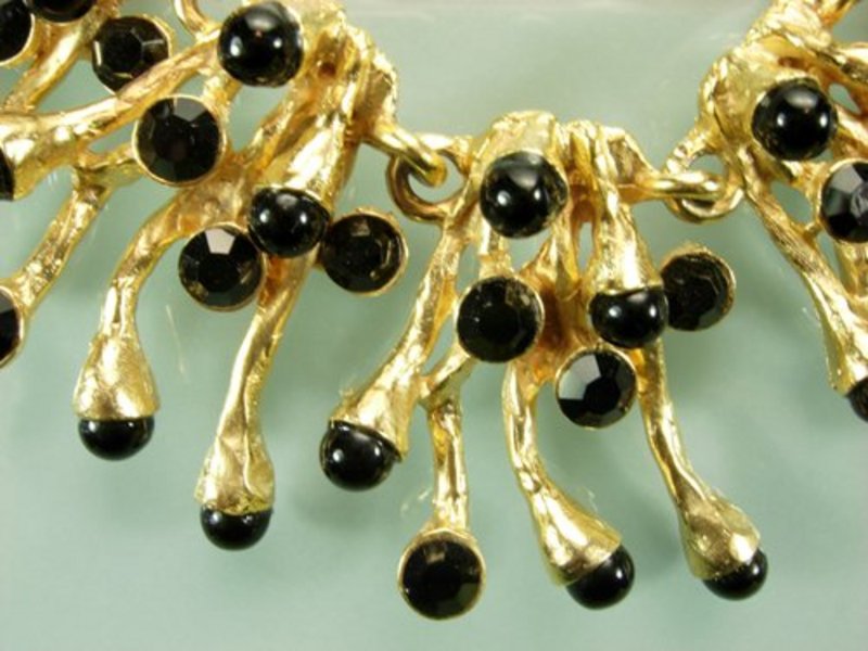 Italian Couture Coral Form Black Stones Bib Necklace