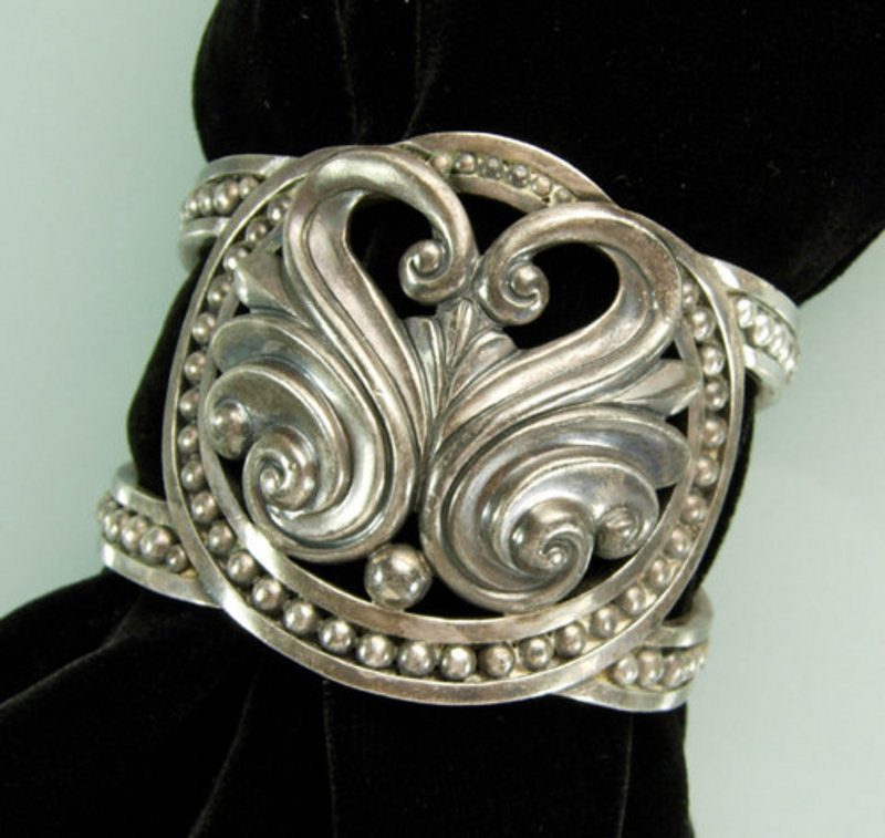 Margot de Taxco Stylized Swan Motif Sterling Bracelet