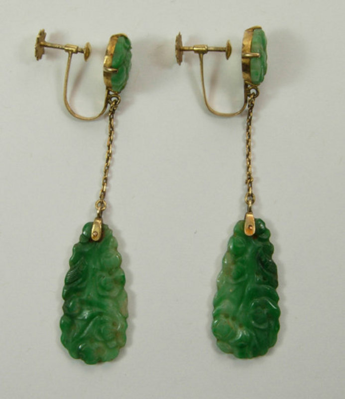 1920s Art Deco 14KT Gold Carved Jade Drop Earrings