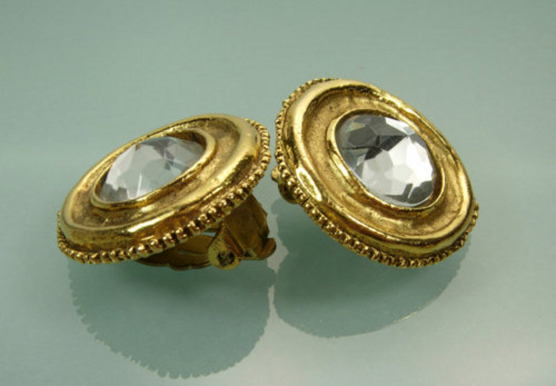Chanel Byzantine Style Goldtone / Strass Clip Earrings