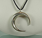 70s Robert Lee Morris Silver Crescent Pendant Necklace